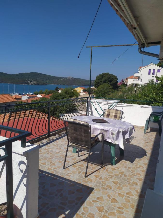Veldic Apartments Тисно Экстерьер фото