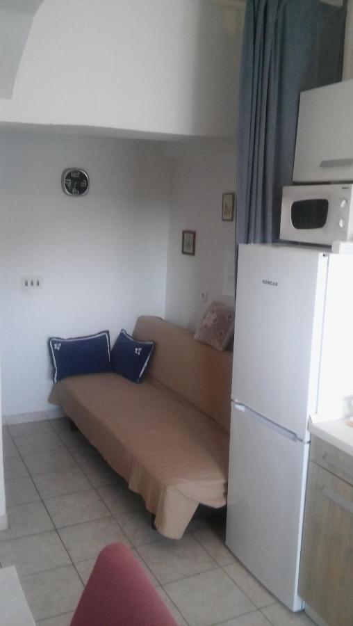 Veldic Apartments Тисно Экстерьер фото