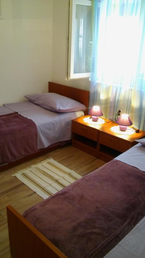Veldic Apartments Тисно Экстерьер фото